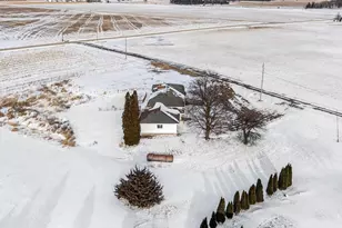 W8662 Lone Elm Rd, Elmore, WI 54979 - Photo 9