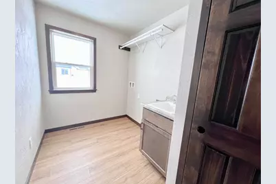 2040 Red Fox Lane, Kaukauna, WI 54130 - Photo 7