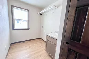 2040 Red Fox Ln, Kaukauna, WI 54130 - Photo 7