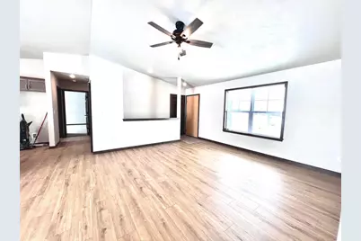 2040 Red Fox Lane, Kaukauna, WI 54130 - Photo 5