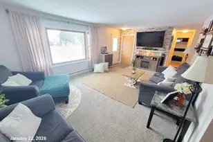 215 W Cameron St, New London, WI 54961 - Photo 3