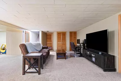 155 Custer Court, Green Bay, WI 54301 - Photo 33