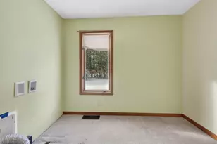 625 Dawes St, Marinette, WI 54143 - Photo 11