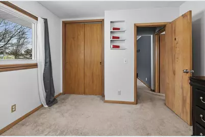 625 Dawes Street, Marinette, WI 54143 - Photo 5