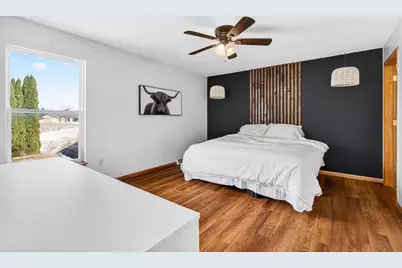 580 Country Lane, Lomira, WI 53048 - Photo 7