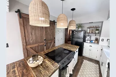 1221 Oshkosh Avenue, Oshkosh, WI 54902 - Photo 19