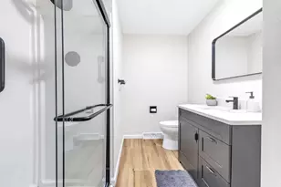 1133 Cardinal Ln, Green Bay, WI 54313 - Photo 9