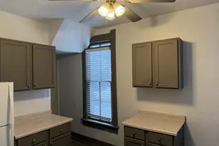 1400 Knapp St, Oshkosh, WI 54902 - Photo 5