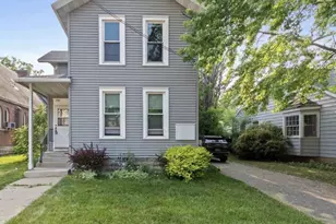 735 Jackson St, Oshkosh, WI 54901 - Photo 1