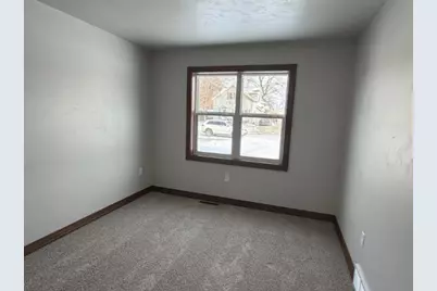 1921 Lone Grove Avenue, Green Bay, WI 54303 - Photo 19