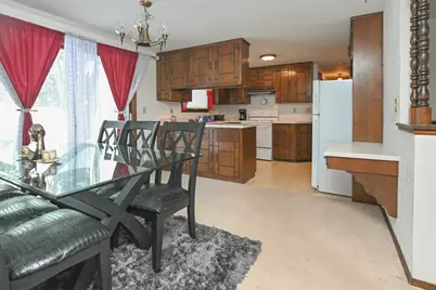 441 Menlo Park Road, Green Bay, WI 54302 - Photo 7