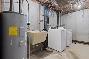 2871 S Broadway, Green Bay, WI 54304 - Photo 59