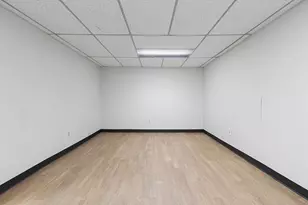 2871 S Broadway, Green Bay, WI 54304 - Photo 57