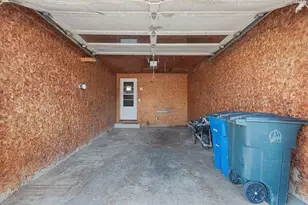 2871 S Broadway, Green Bay, WI 54304 - Photo 25