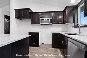 1011 Constellation Way, Marinette, WI 54143 - Photo 15