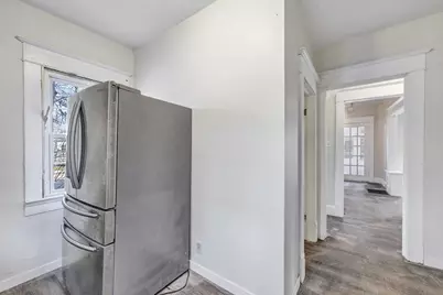 719 N Ashland Avenue, Green Bay, WI 54303 - Photo 9