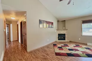 264 Jasmine Dr, Berlin, WI 54923 - Photo 3