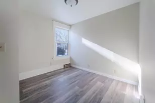 630 Jackson St, Oshkosh, WI 54901 - Photo 15