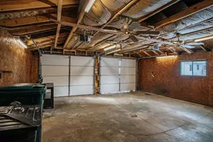 1127 Cardinal Ln, Howard, WI 54313 - Photo 31