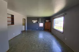 515 E Groninger St, Suring, WI 54174 - Photo 9