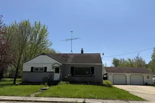 515 Groninger St, Suring, WI 54174 - Photo 1