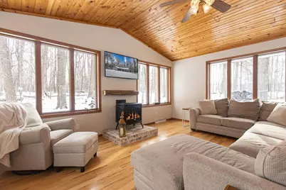 7186 Clark Point Road, Winneconne, WI 54986 - Photo 11