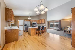 1253 Meadowview Dr, Menasha, WI 54952 - Photo 5