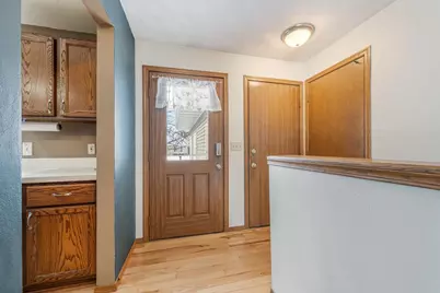 1253 Meadowview Drive, Menasha, WI 54952 - Photo 3