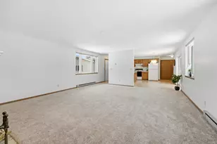 1035 S West Ct, Appleton, WI 54915 - Photo 3