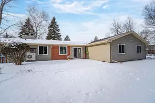 1035 S West Ct, Appleton, WI 54915 - Photo 17