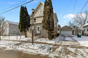 272 S Park Ave, Fond du Lac, WI 54935 - Photo 1