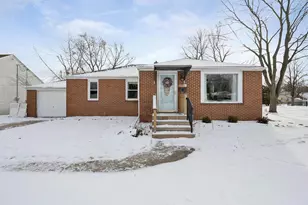 1433 11th Ave, Green Bay, WI 54304 - Photo 1