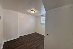 1028 Stuart St, Green Bay, WI 54301 - Photo 9