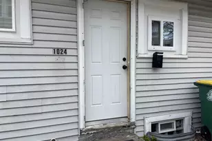 1028 Stuart St, Green Bay, WI 54301 - Photo 11