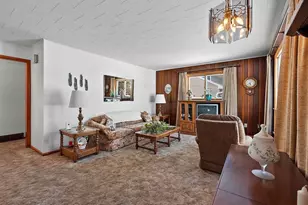 1717 Daggett St, Marinette, WI 54143 - Photo 5