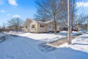 1717 Daggett St, Marinette, WI 54143 - Photo 31