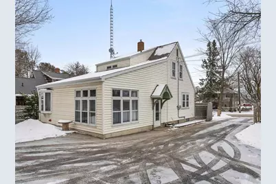 415 S Neenah Avenue, Sturgeon Bay, WI 54235 - Photo 5