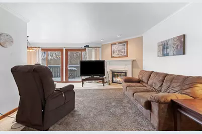 2945 Mossy Oak Circle, Green Bay, WI 54311 - Photo 11