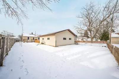 1852 McCurdy Street, Oshkosh, WI 54902 - Photo 21