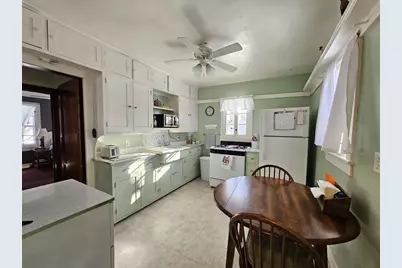 714 S Washington Street, Waupaca, WI 54981 - Photo 5