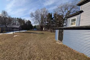 120 Park St, Redgranite, WI 54970 - Photo 3