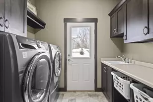 4982 Potters Crossing, Pulaski, WI 54162 - Photo 13