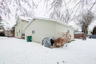 143 E McWilliams St, Fond du Lac, WI 54935 - Photo 23