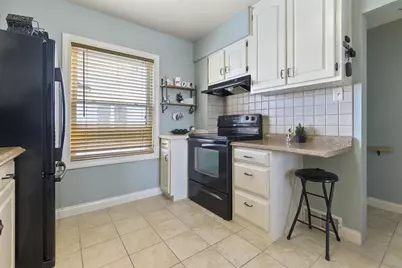 143 E McWilliams Street, Fond du Lac, WI 54935 - Photo 7