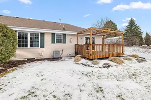 N96W14141 Knollcrest Cir, Germantown, WI 53022 - Photo 25