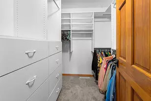 N96W14141 Knollcrest Cir, Germantown, WI 53022 - Photo 13