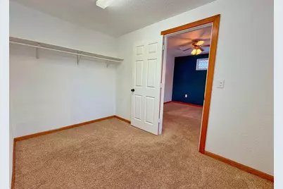 926 Eastman Street, Oshkosh, WI 54901 - Photo 17