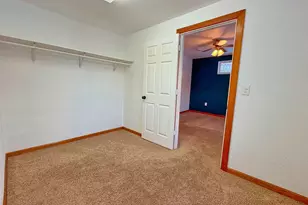 926 Eastman St, Oshkosh, WI 54901 - Photo 17