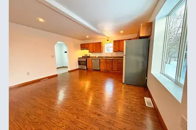 926 Eastman Street, Oshkosh, WI 54901 - Photo 9