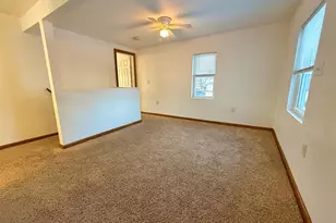 926 Eastman St, Oshkosh, WI 54901 - Photo 21